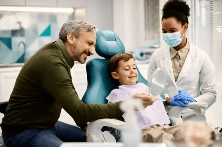Por que escolher um dentista de família em Scarborough?